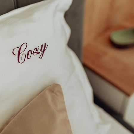 Cozy Apartments - One Residence ヤシ エクステリア 写真